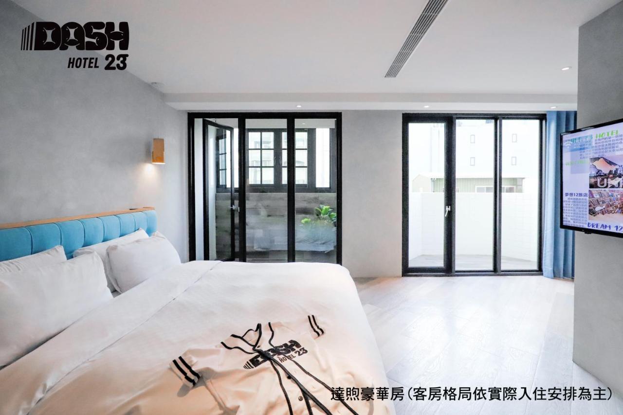 Dash 23 Hotel Tainan Exterior foto